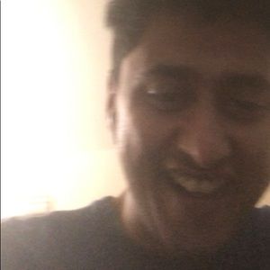 Meet your Posher, Maunik